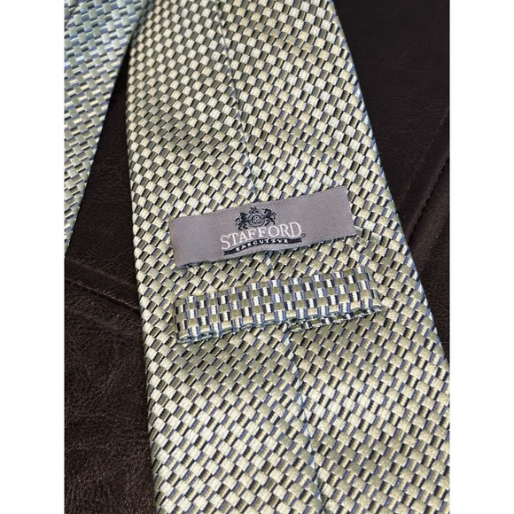 Stafford Gold Green Black 100% Silk Men’s Neck Tie - Picture 6 of 7